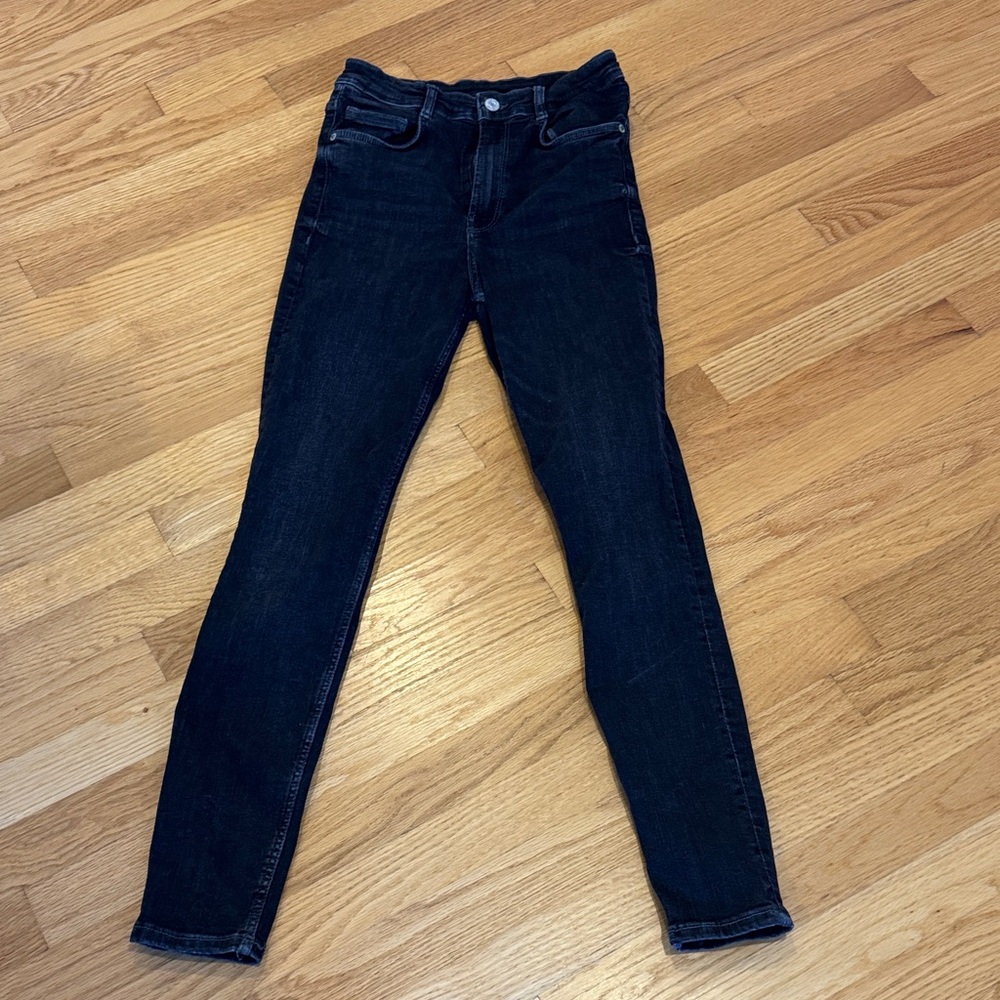 Zara Women's Dark Blue Skinny Jeans
